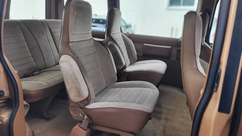 1989 Chevrolet Astro CL
