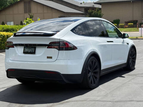 2022 Tesla Model X Plaid