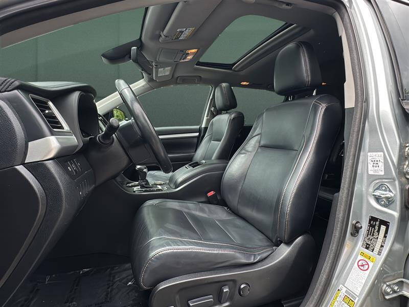 2017 Toyota Highlander