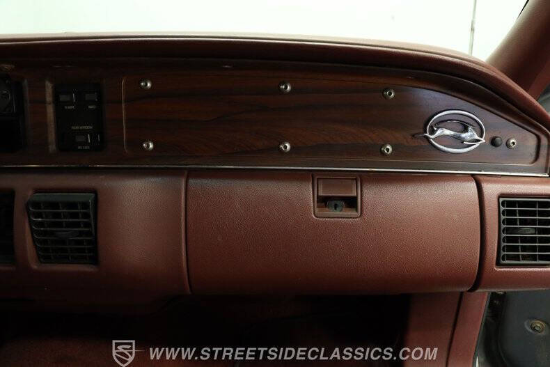 1992 Oldsmobile Custom Cruiser