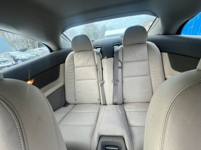 2008 Volvo C70 T5