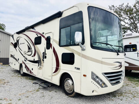 2017 Thor Motor Coach Hurricane 31S