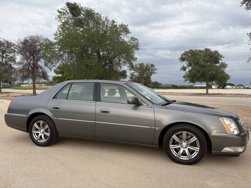 2006 Cadillac DTS Luxury II
