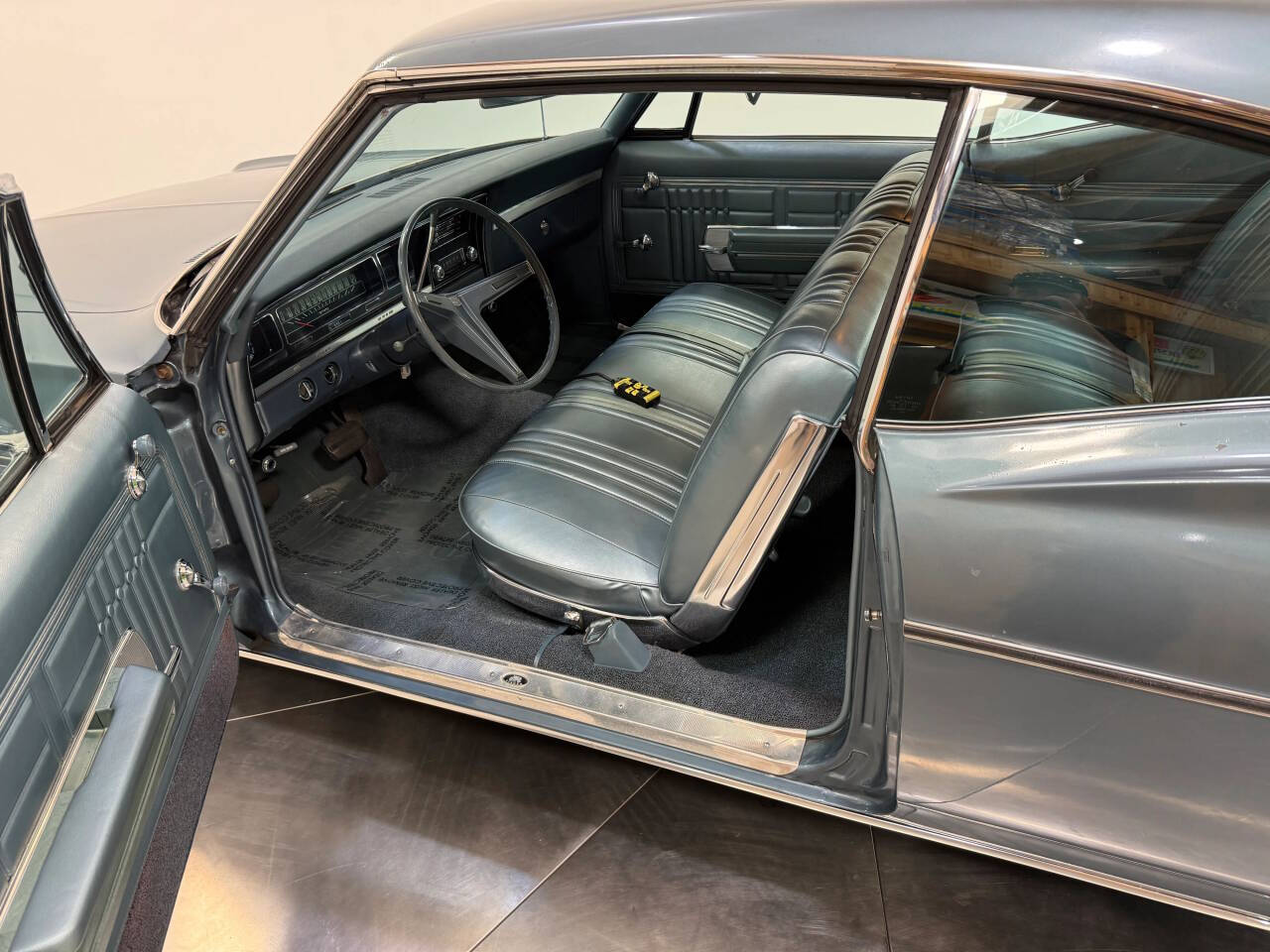 1968 Chevrolet Impala Fastback 24