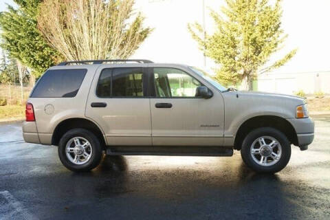 2004 Ford Explorer XLT