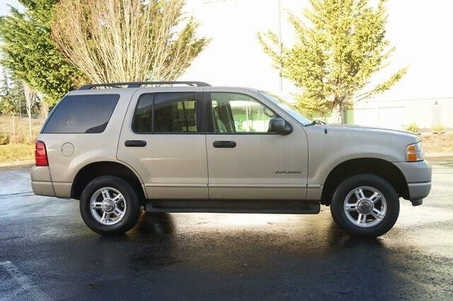 2004 Ford Explorer XLT