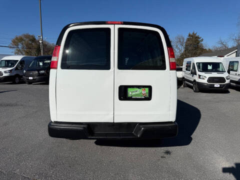 2016 GMC Savana 2500