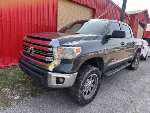 2014 Toyota Tundra SR5