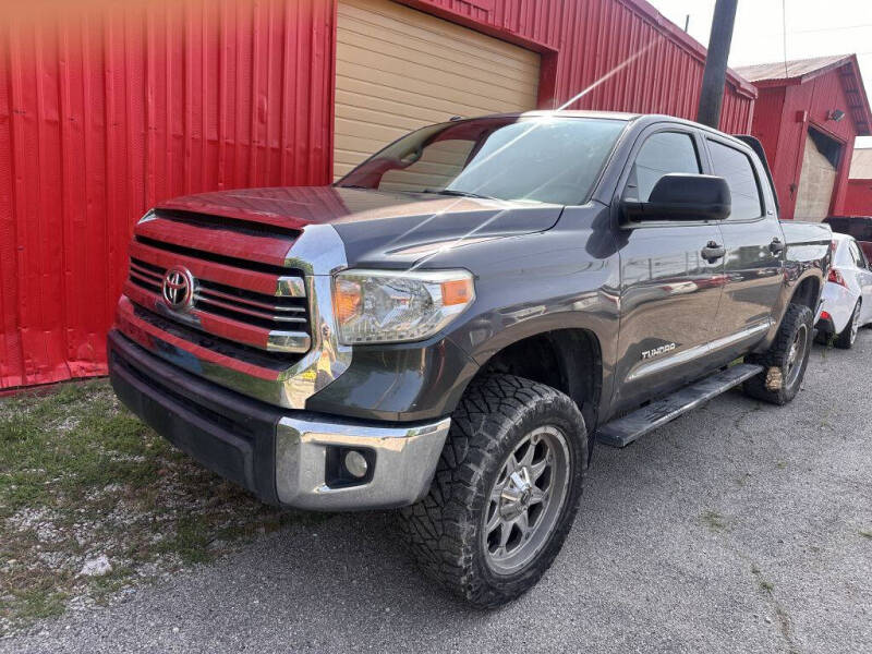 2014 Toyota Tundra SR5