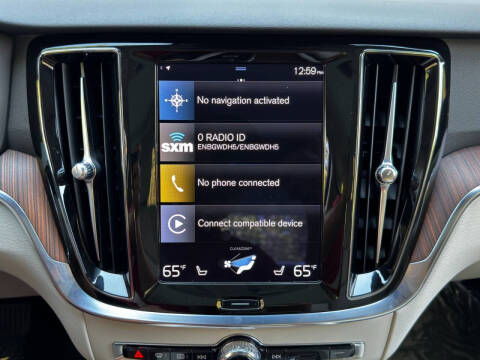 2022 Volvo S60 B5 Momentum