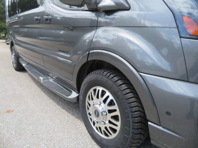 2025 Ford Transit 250