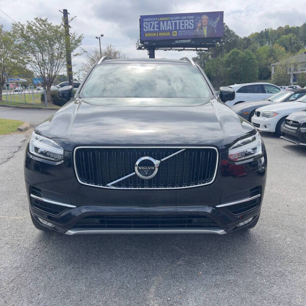 2018 Volvo XC90 T6 Momentum