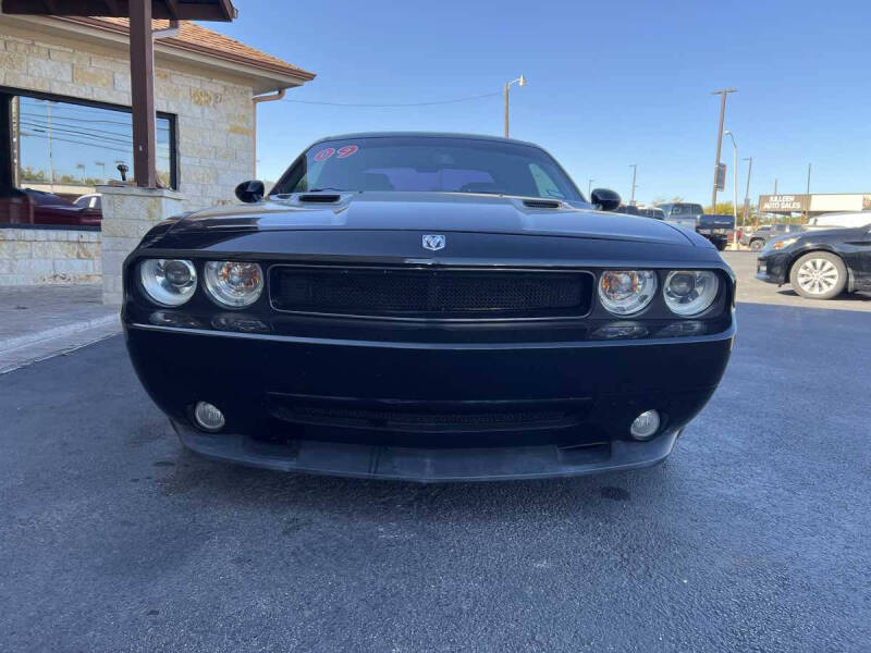 2009 Dodge Challenger SRT8