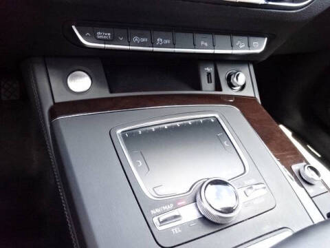 2019 Audi Q5 quattro Premium 45 TFSI