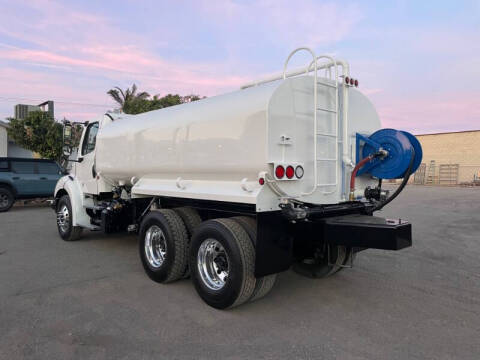 2018 Freightliner M2 112