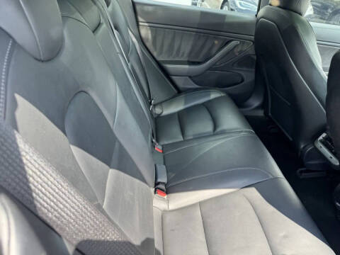 2018 Tesla Model 3 Mid Range