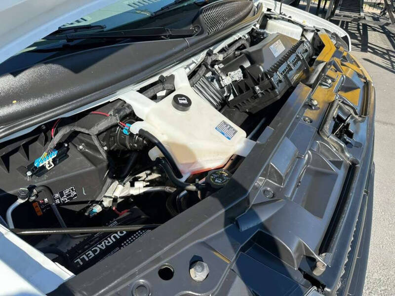 2022 Chevrolet Express 2500