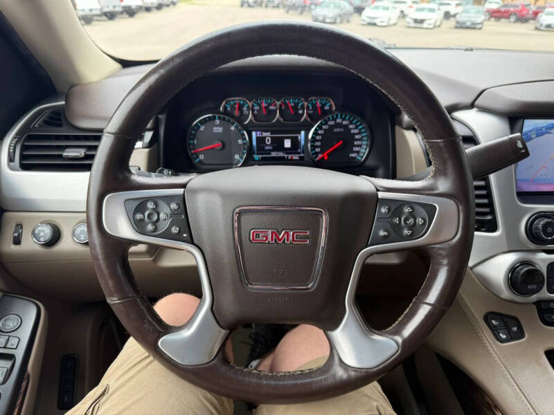 2017 GMC Yukon SLT