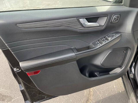 2024 Ford Escape Hybrid Platinum