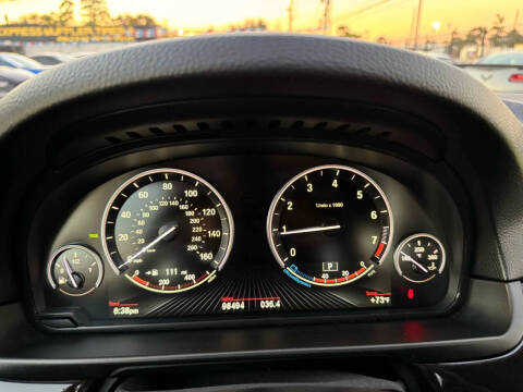 2016 BMW 5 Series 528i