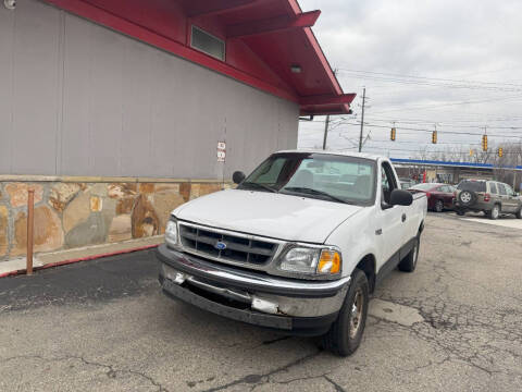 1997 Ford F-150 for sale at Drive Max Auto Sales in Warren MI