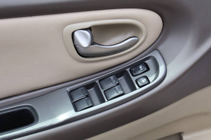 2002 Nissan Maxima