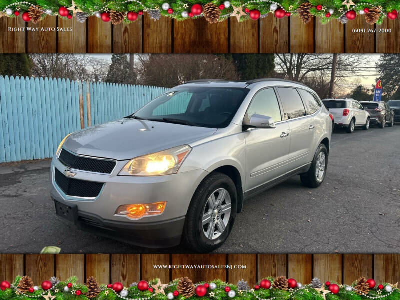 2012 Chevrolet Traverse 2LT's photo