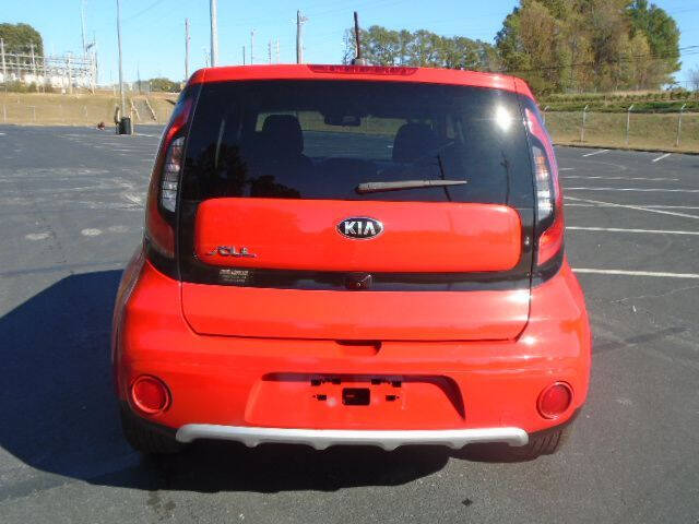 2017 Kia Soul +