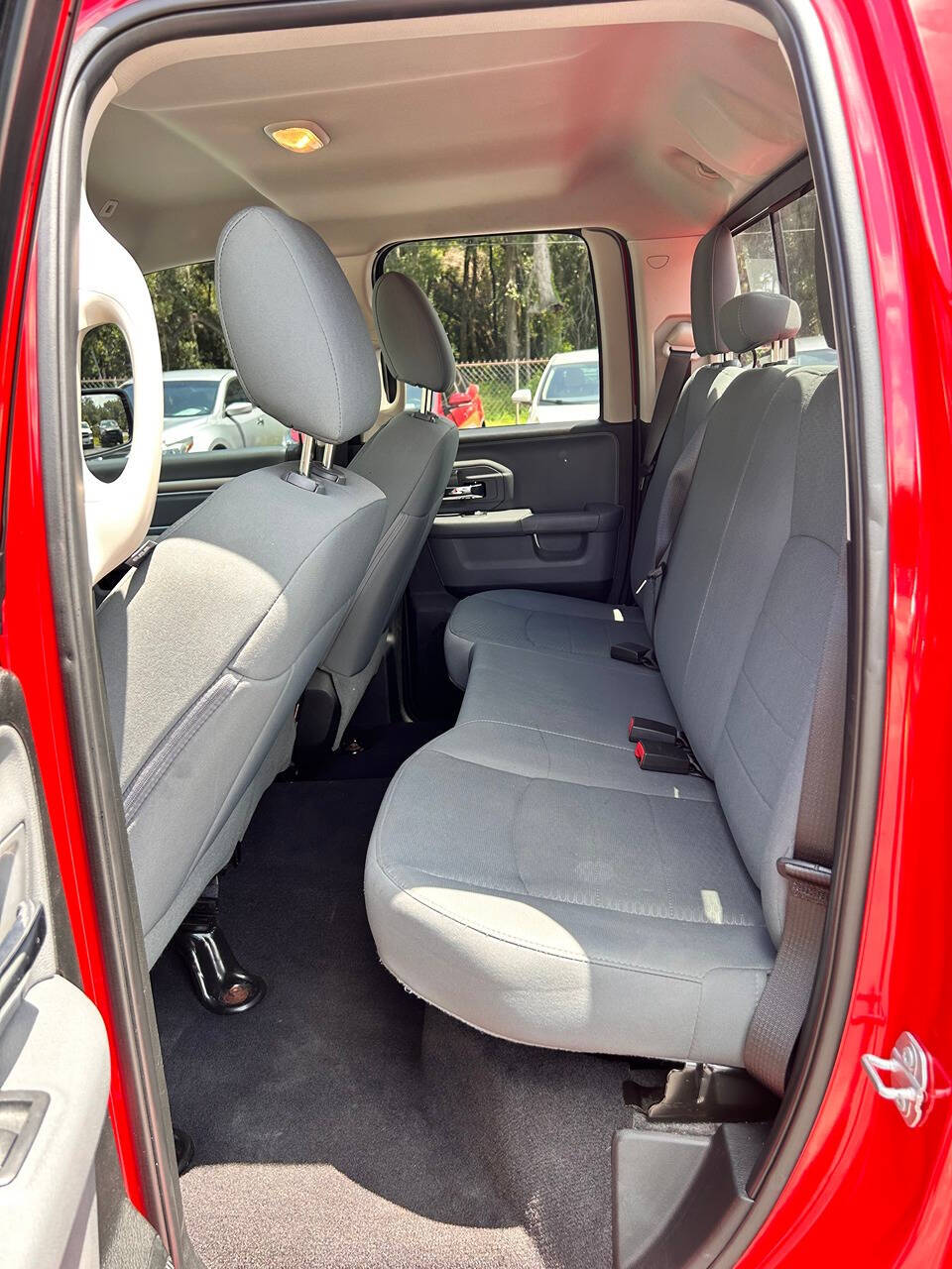 2018 Ram 1500 for sale at GRACELAND AUTO LLC in Thonotosassa, FL