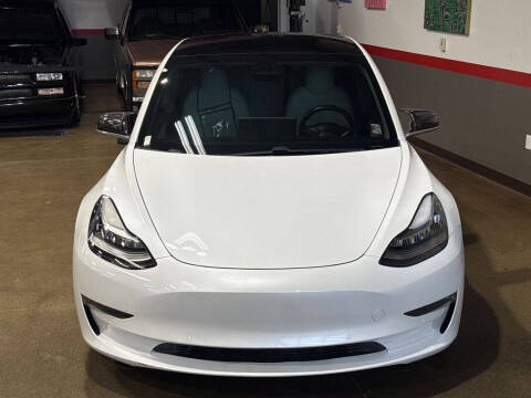 2020 Tesla Model 3 Performance