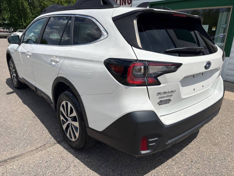 2022 Subaru Outback Premium