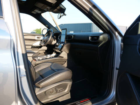 2022 Ford Explorer ST