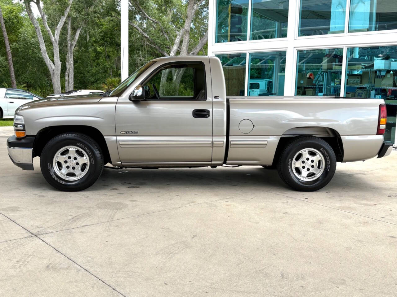 2002 Chevrolet Silverado 1500 9