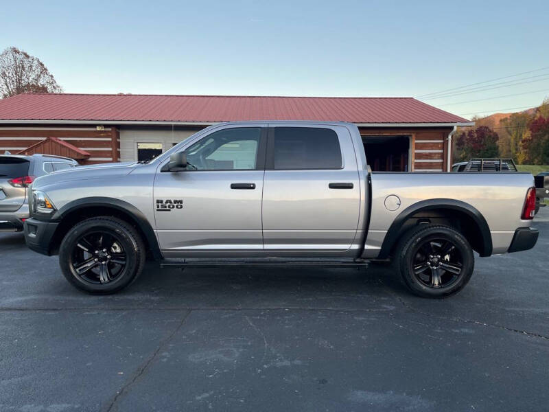 2024 RAM 1500 Classic SLT
