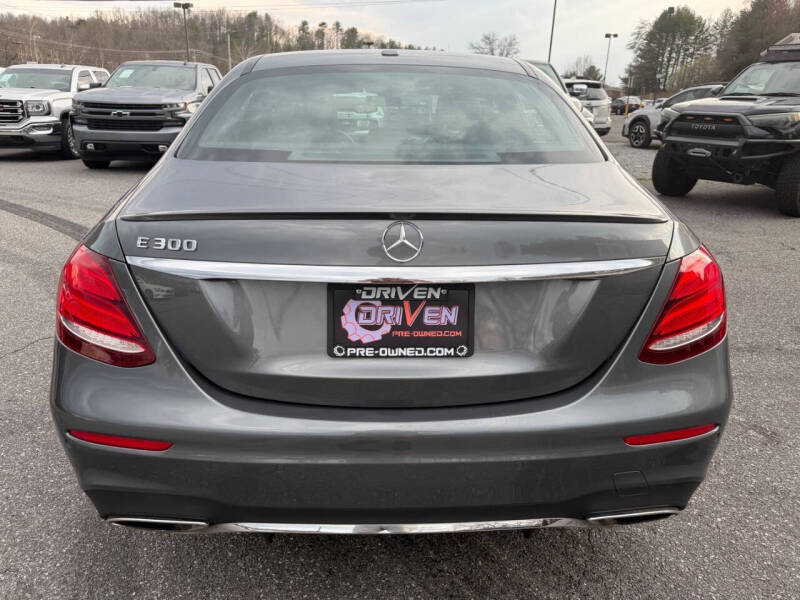 2017 Mercedes-Benz E-Class E 300