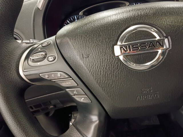 2019 Nissan Pathfinder S