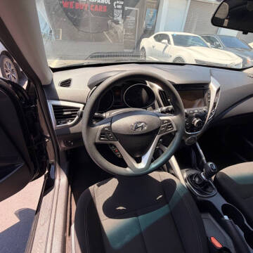 2016 Hyundai Veloster