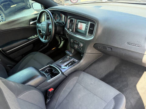 2015 Dodge Charger SE