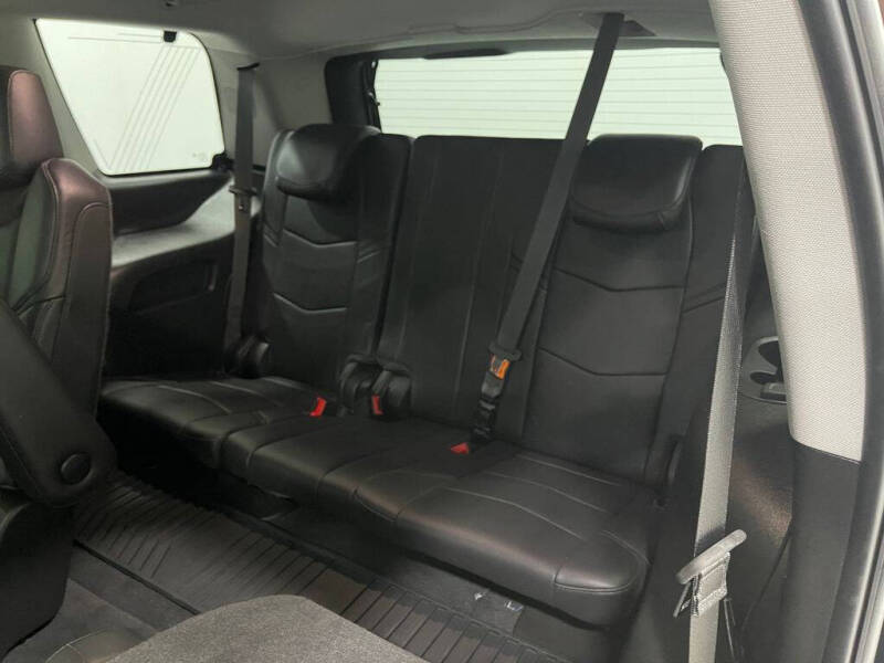 2018 Cadillac Escalade Luxury