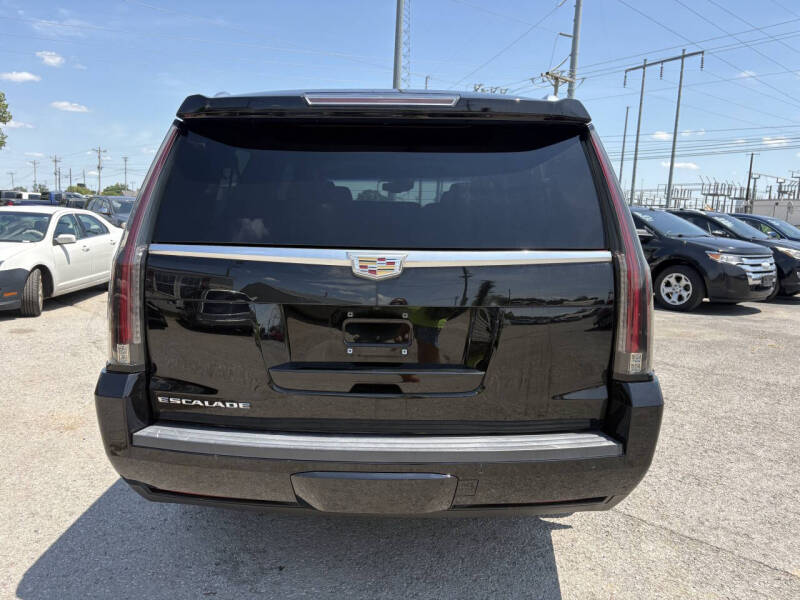 2015 Cadillac Escalade ESV Luxury