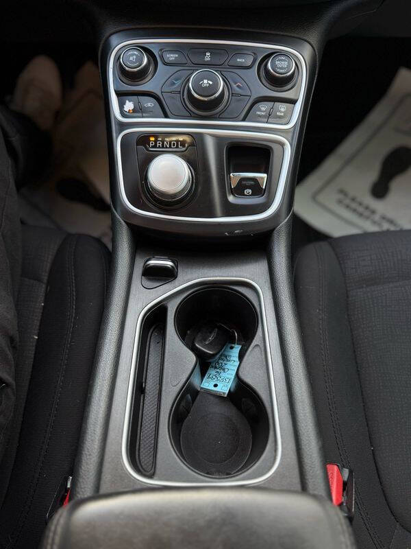2016 Chrysler 200