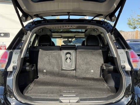 2015 Nissan Rogue SL