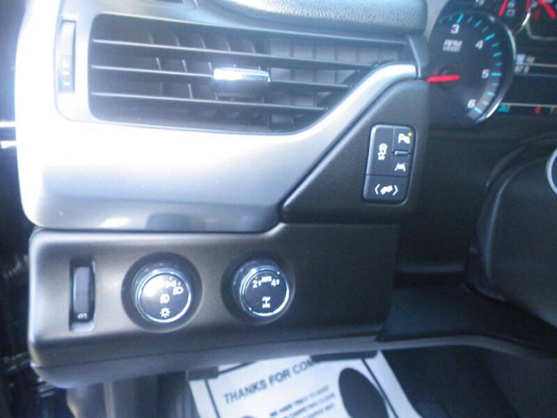 2017 Chevrolet Suburban LT