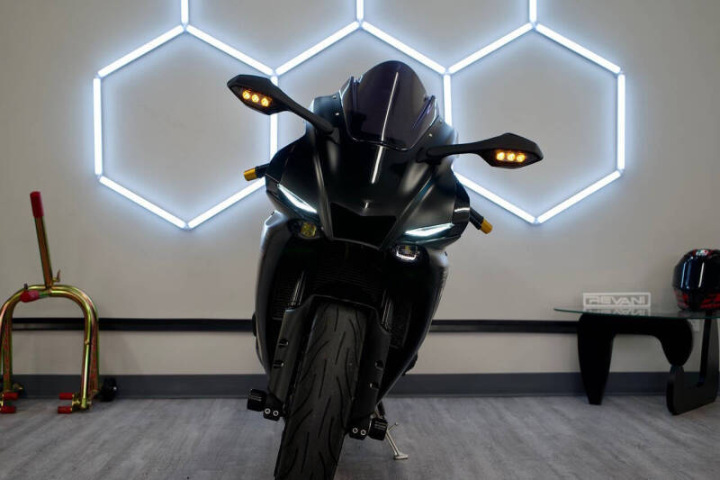 2020 Yamaha YZF-R1