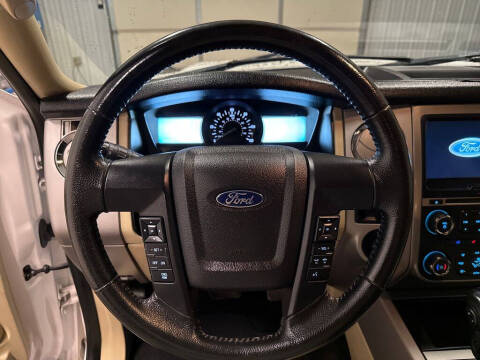 2017 Ford Expedition EL XLT