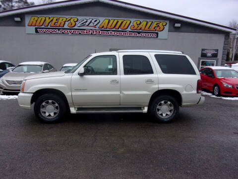 2002 Cadillac Escalade for sale at ROYERS 219 AUTO SALES in Dubois PA