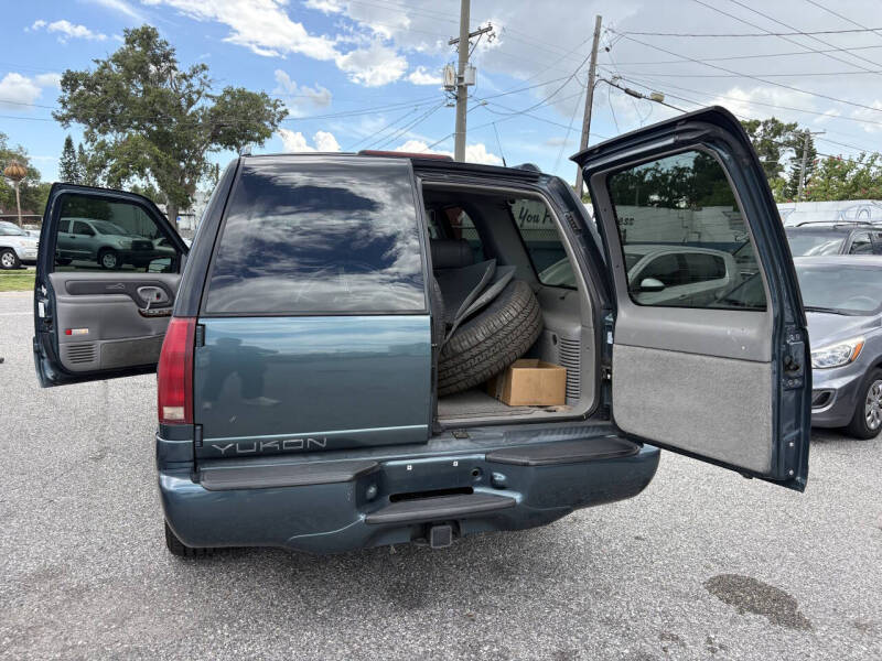 2000 GMC Yukon Denali