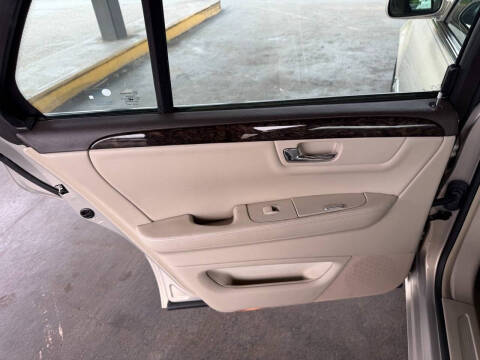 2009 Cadillac DTS Luxury 6-Passenger