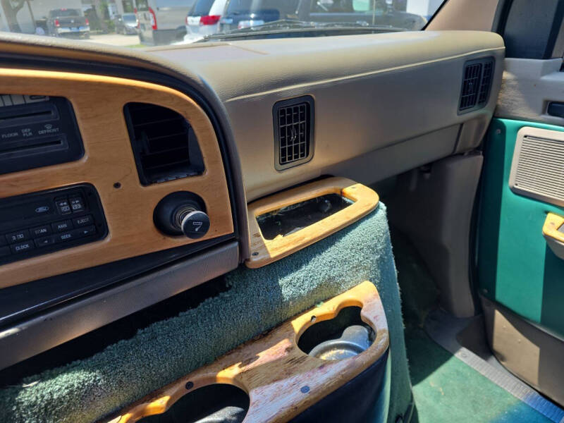 1995 Ford E-Series E-150