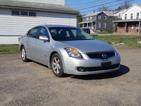 2009 Nissan Altima Hybrid for sale at MMM786 Inc in Plains PA